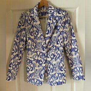 Marciano white and blue blazer. Designed print.